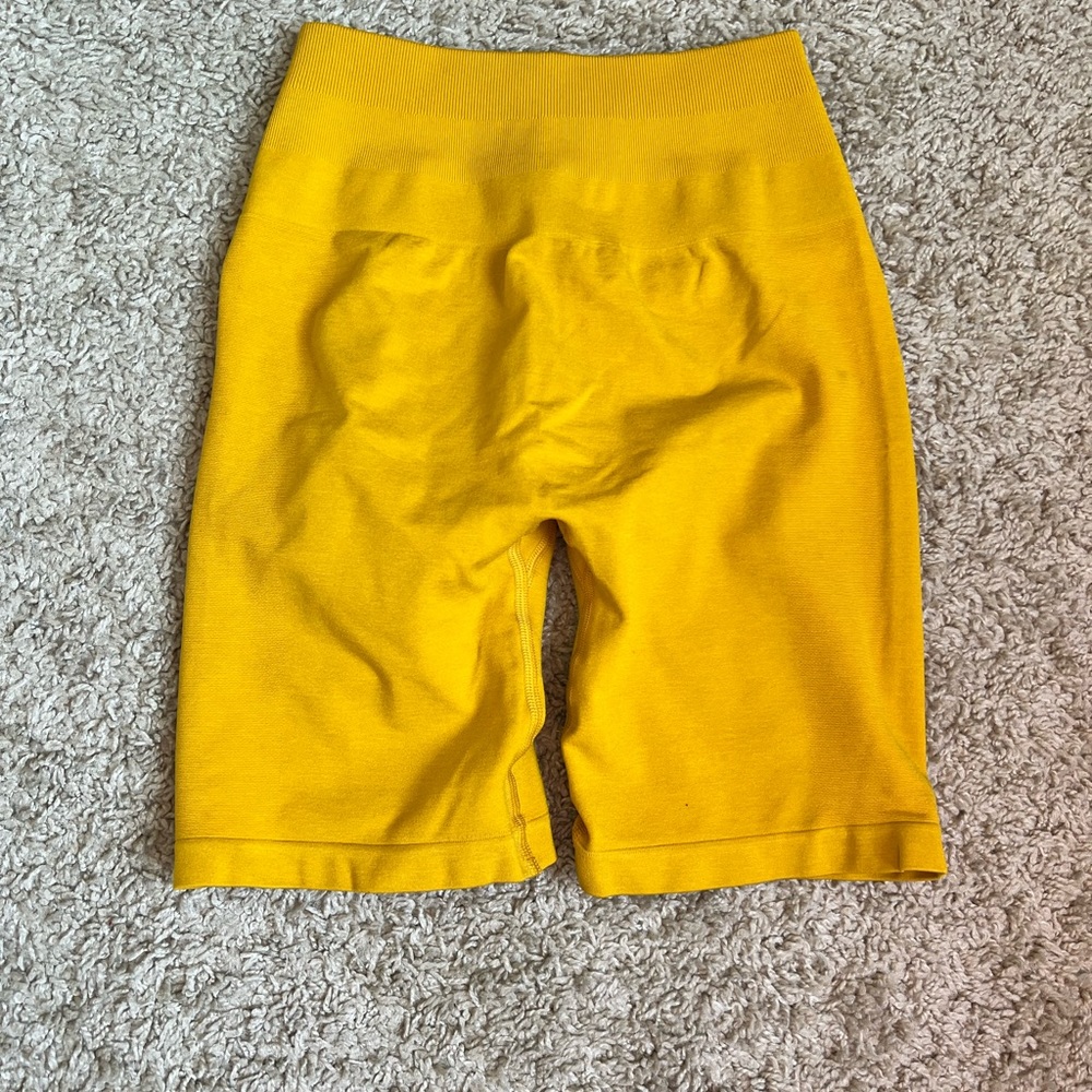 Amplify Biker Short - Golden color